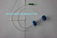 Disposable plastic sputum suction bottle