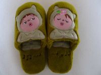 Sell indoor slippers