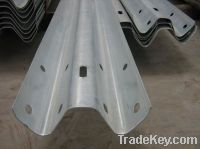 Sell hot dip galvanized highway guardrail