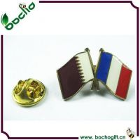Sell flag pin badge