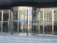 Offer curved automatic revolving door