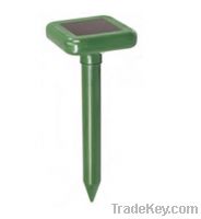Sell green high coverage solar mole repeller with beam