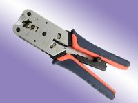 NT006 Cuts strips and crimps for 8P8C/RJ45 in one tool
