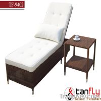 Sell TF-9402 sun sofa lounge with side table