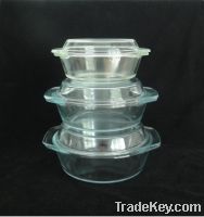 Sell round glass casserole with lid