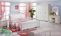 Sell Rubber Wood White Color Bedroom Furniture (YF-HW612)