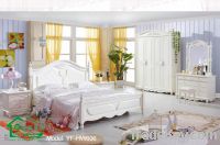 Sell Camphor Wood White Color Bedroom Furniture (YF-HW606)