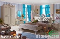 Classic Bedroom Furniture/French Wooden Bedroom Furniture (YF-HW5805)