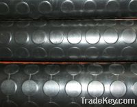 Round stud rubber matting