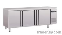 Sell worktop commercial refrigerator / three doors / 509L