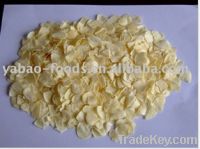 Sell dehydrated  garlic flakes
