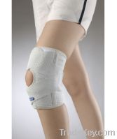 Breathable knee support with side stablizer