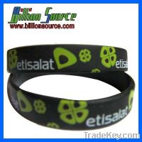 Sell cheap custom silicone bracelets