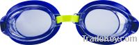 Sell  new item swimming goggles