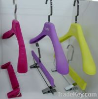 GF656 colored plastic hanger for coat and pants