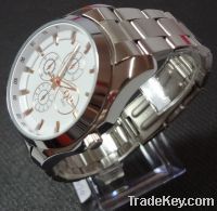 Sell Elegant, fashion and 2011 newest Watches Men is made of alloy .