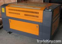 Sell Co2 laser cutting machine