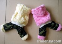 Sell soft and fashionable pet clothes