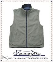Men's Reversible Vest Made in China