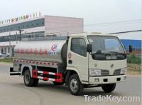 Sell DongFeng XBW 5000L Milk tank truck