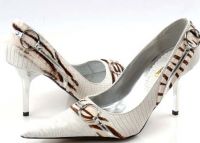 Sell SHOWSTOPPER Beautiful Detail Anklestrap PUMP WHITE 8