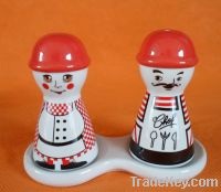 Sell ceramic salt and pepper shaker bottle set/spice jar set