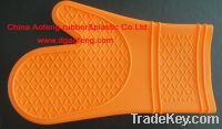 Sell kitchenware siliocn rubber glove