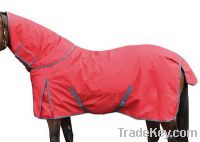 Horse racing turnout rugs