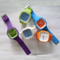 2011 fashion digital watch