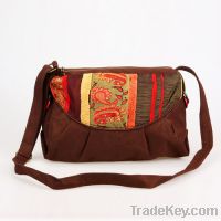 Hot sell coconut shell accessory ethnic messenger bag(brown)