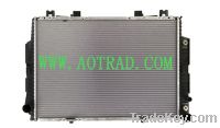 Sell auto radiator for benz