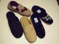Sell  cloth slippers
