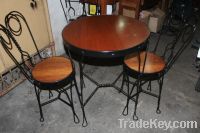 For sale: Coffee table and bar chairs