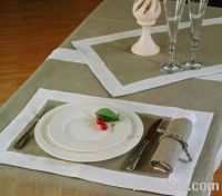 Sell color bordered pure linen  table napkin set