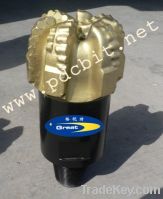 PDC drill bits