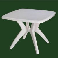 Sell Plastic square tables