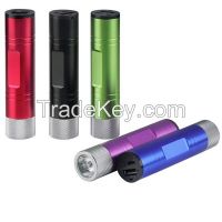 Portable and colorful 2000-2600mah li-ion battery power bank with LED torch
