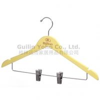 Sell simple and generous combination hanger
