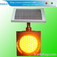 hot sale wireless solar flashing traffic light