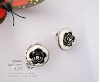 Sell Semicircle alloy stud Earrings