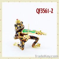 Sell frog shaped metal craft/frog shaped metal jewelry box(QF3561)
