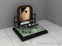 Sell sunglass stand