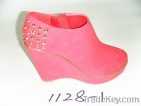 Sell  lady shoes