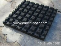 Sell playgroun rubber mat with feet