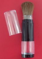 Sell cosmetic brush1