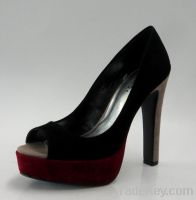 Sell high heel shoes