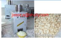 Sell garlic peeling machine  0086-15838061675