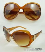 Trendy Sunglasses for women, fashionable lady sunglasses