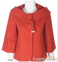 Sell the middle-aged woman seven sleeve coat