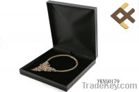 Sell leatherette Necklace / Collarette boxes